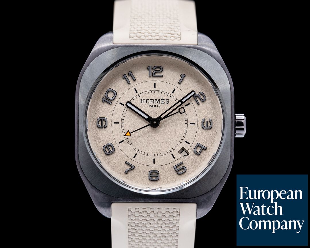51558) Hermes Hermes H08 Limited for HODINKEE Titanium / Ceramic