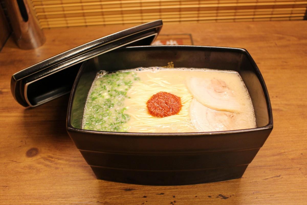 とんこつラーメン「一蘭」、銀座に初出店 限定メニューを重箱型