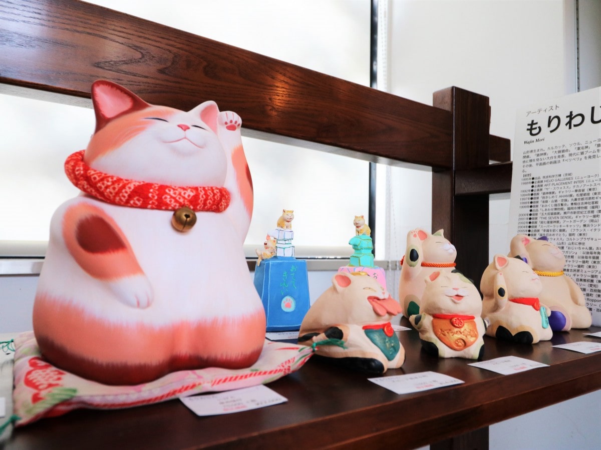 もりわじんさん作・招き猫「いけと」 - 周南経済新聞