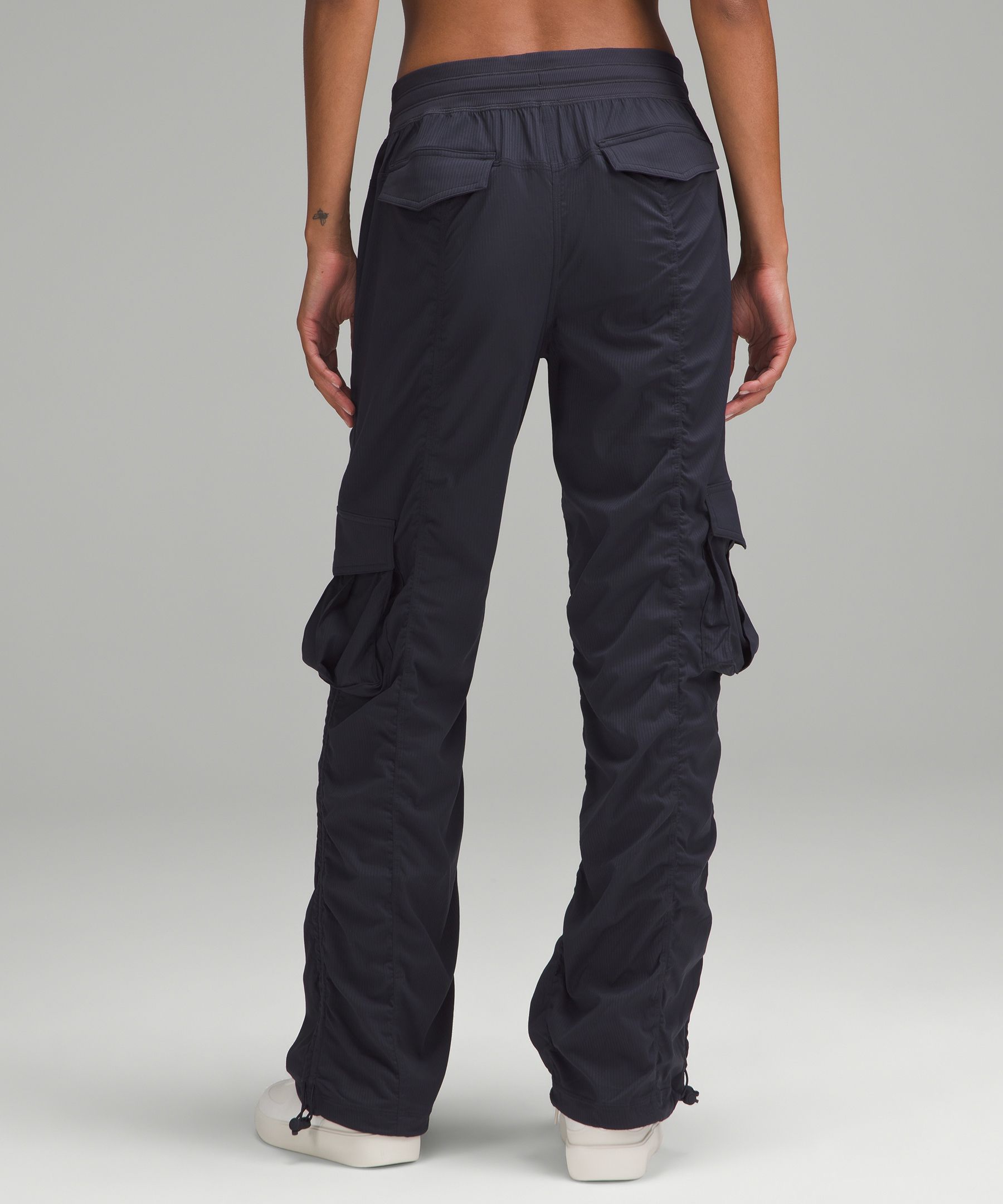 Dance Studio Relaxed-Fit Mid-Rise Cargo Pant | Women's Pants