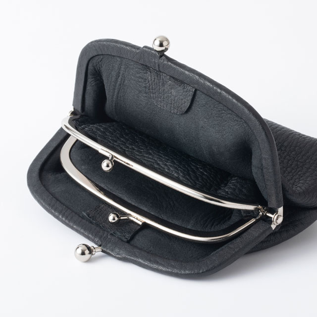 鹿革の親子がま口｜かばんの中身｜中川政七商店 公式サイト