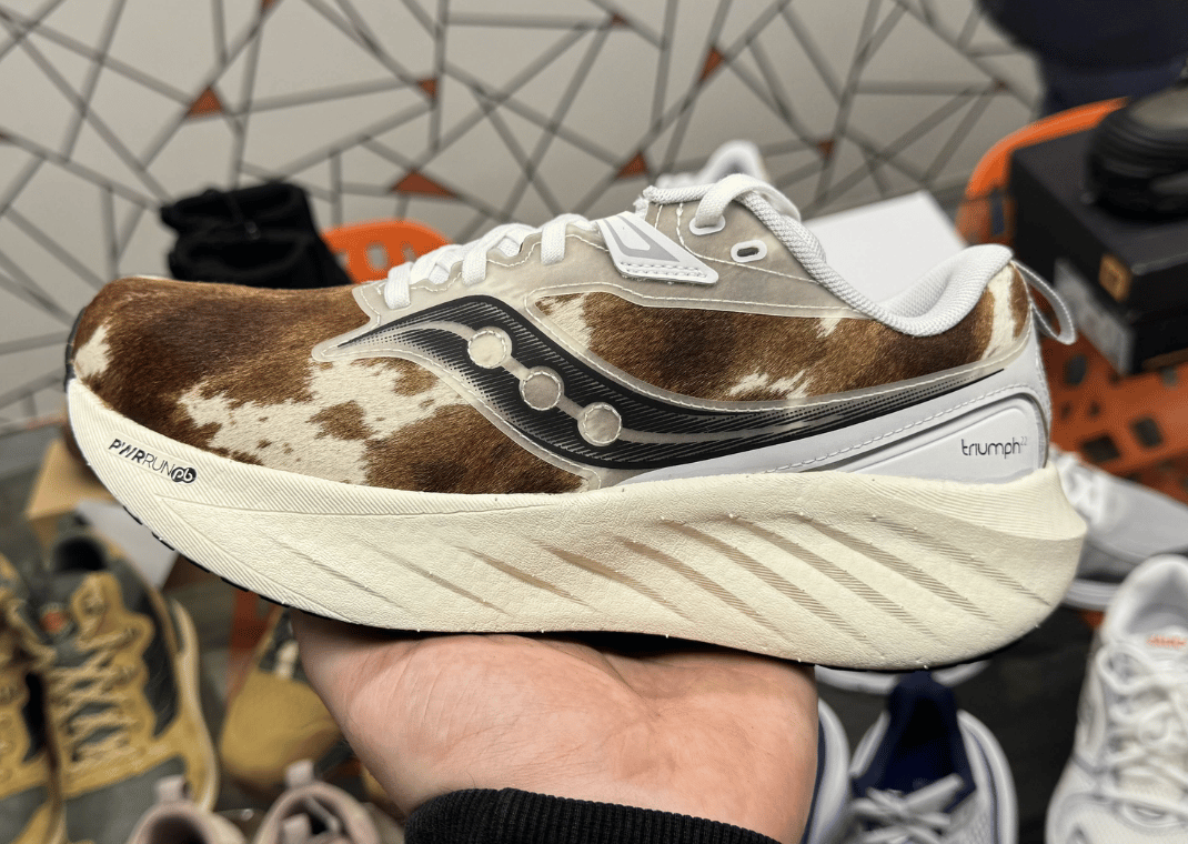 The Nordstrom x Saucony Triumph 22 Brindle Releases October 2024