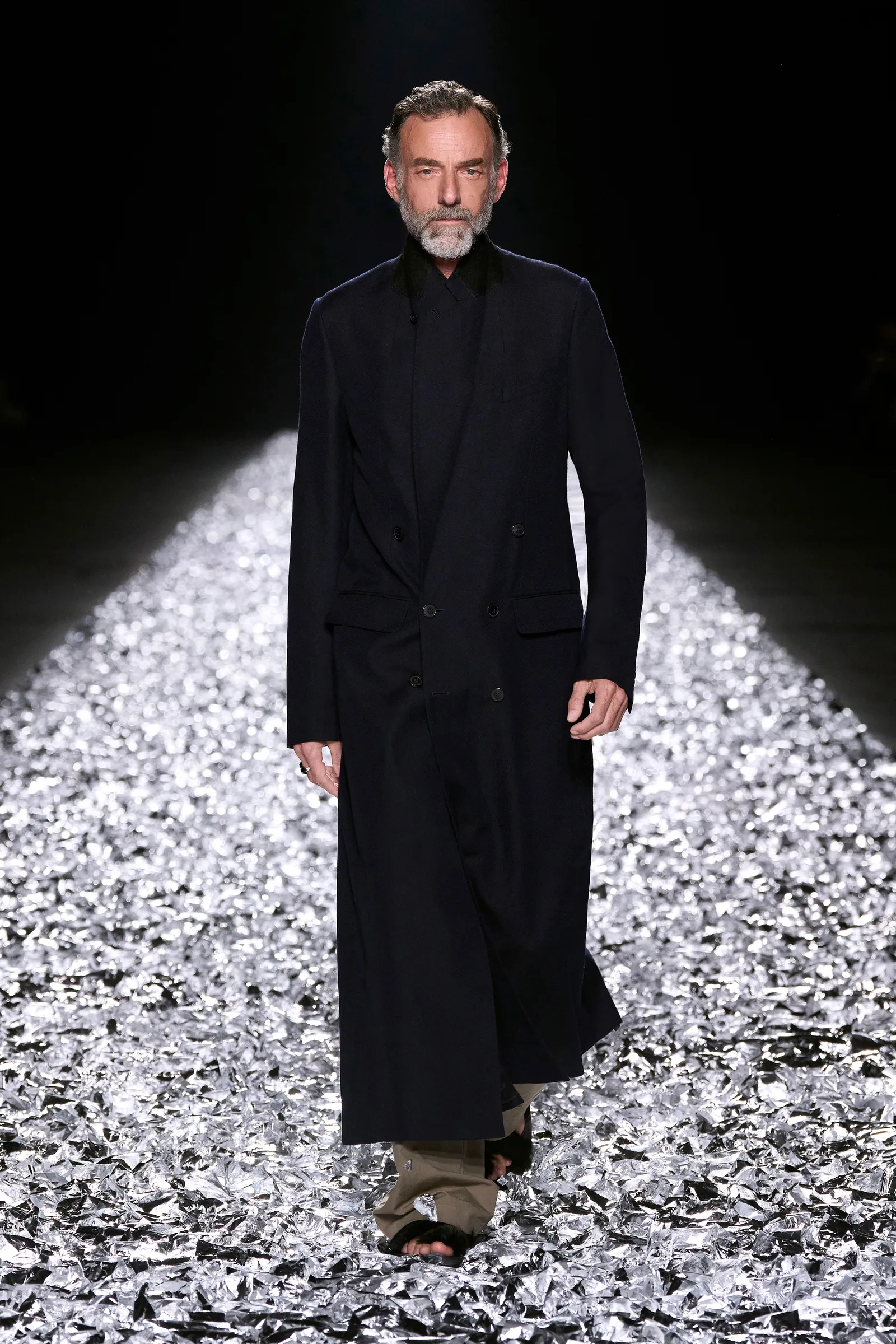 DRIES VAN NOTEN SS25 —