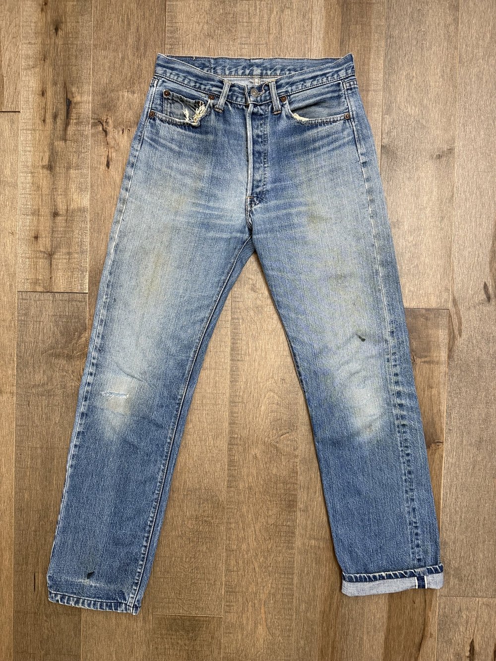 1969 Levi's USA “Big E” Selvedge 501 Tag n/a Actual 28x31 — Jean