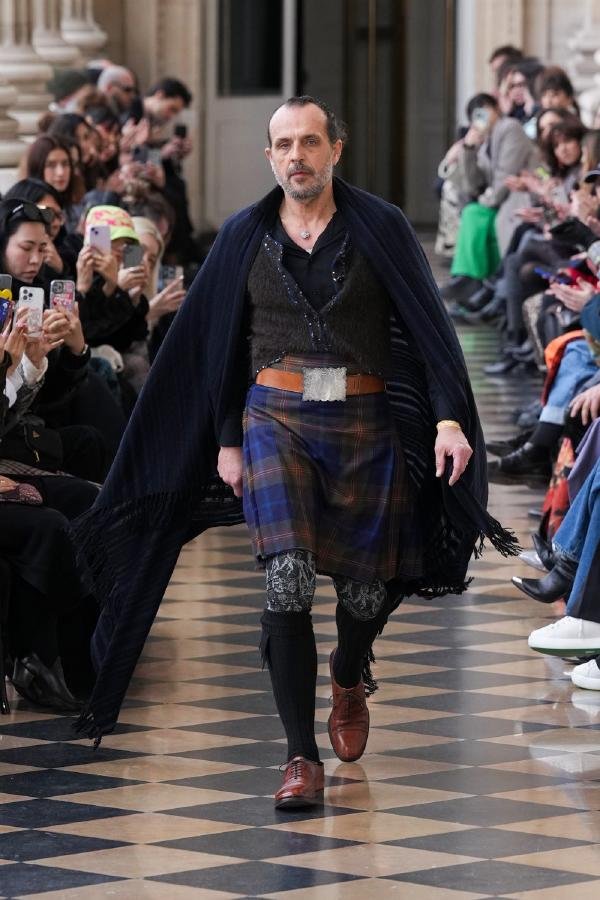 A love letter through fashion to Vivienne Westwood for FW 23