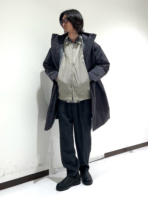 DESCENTE ALLTERRAIN HYBRID INSULATED COAT（ダウンジャケット/コート