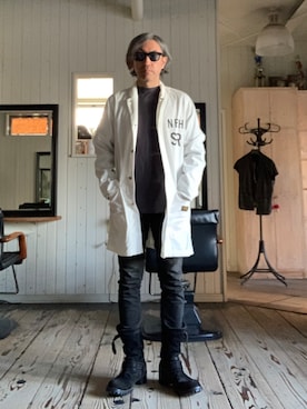 NEIGHBORHOODのステンカラーコートを使った人気ファッション