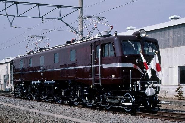 鉄道博物館、お召列車をけん引したEF58形61号機を常設展示へ - 鉄道コム