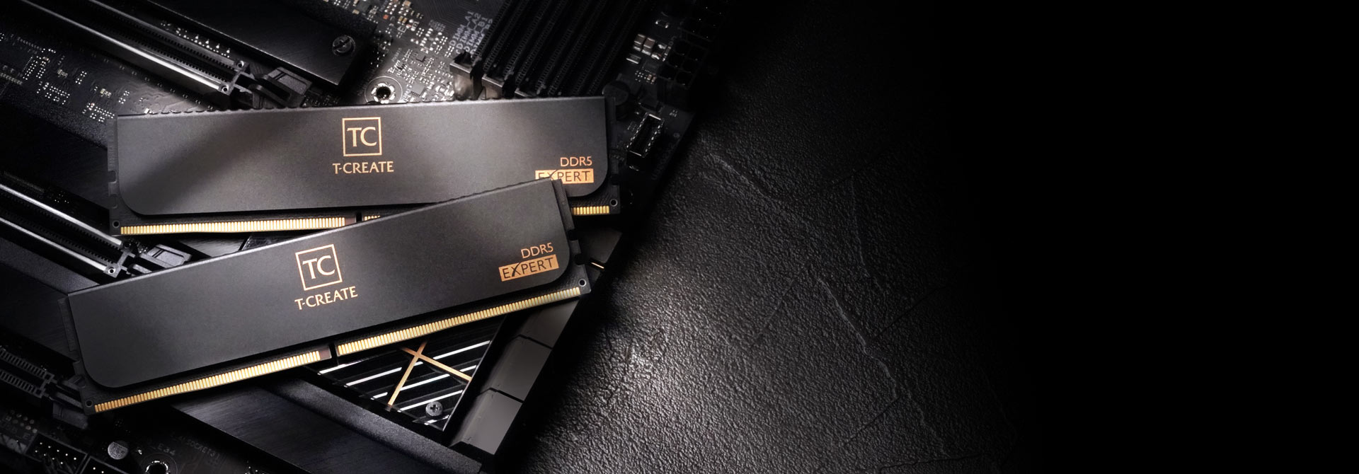 EXPERT DDR5 DESKTOP MEMORY BLACK 96GB(2x48GB) 6800MHz CL36 - TEAMGROUP