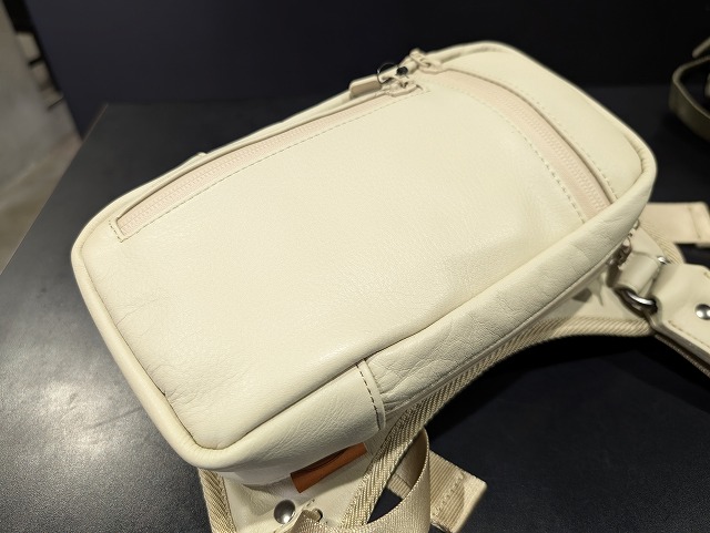 2ウェイレッグバッグの現行モデルと限定モデル比較！：KUSHITANI三鷹店