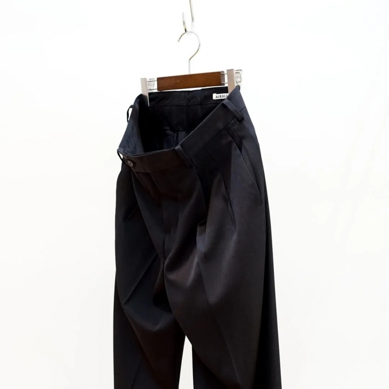 AURALEE (オーラリー) 25AW Collectionの新作、Light Wool Max