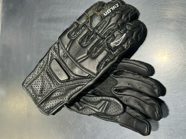 入荷速報】2024年SS新作！〈K-5364〉エアーGPSグローブが入荷しました