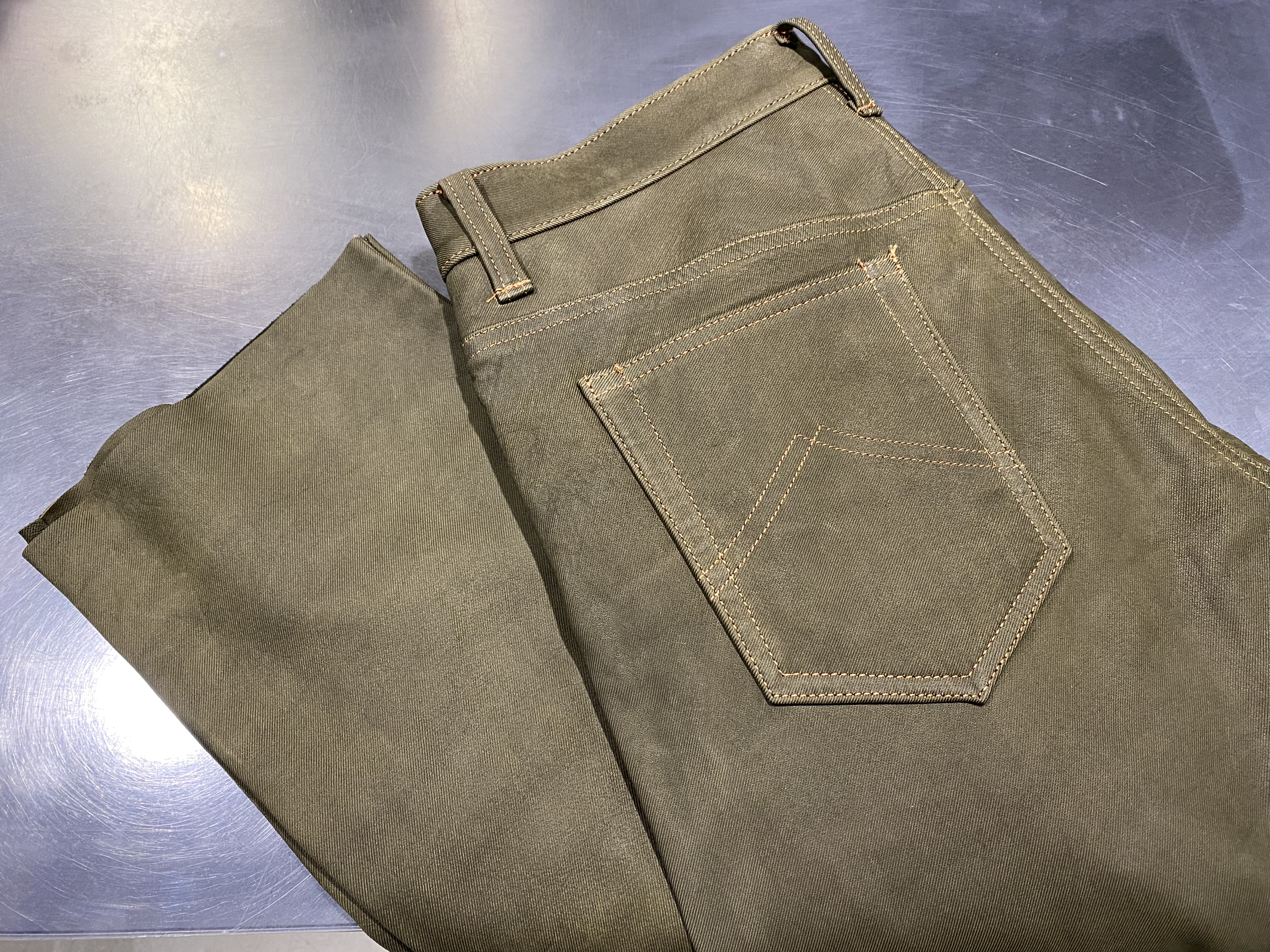 エクスプローラージーンズに待望の新カラー登場！？！？：KUSHITANI