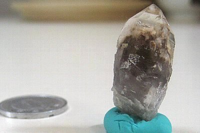 岐阜県中津川市・ちんの峠。 [鉱物採集・第16回 （水晶・南洋美人