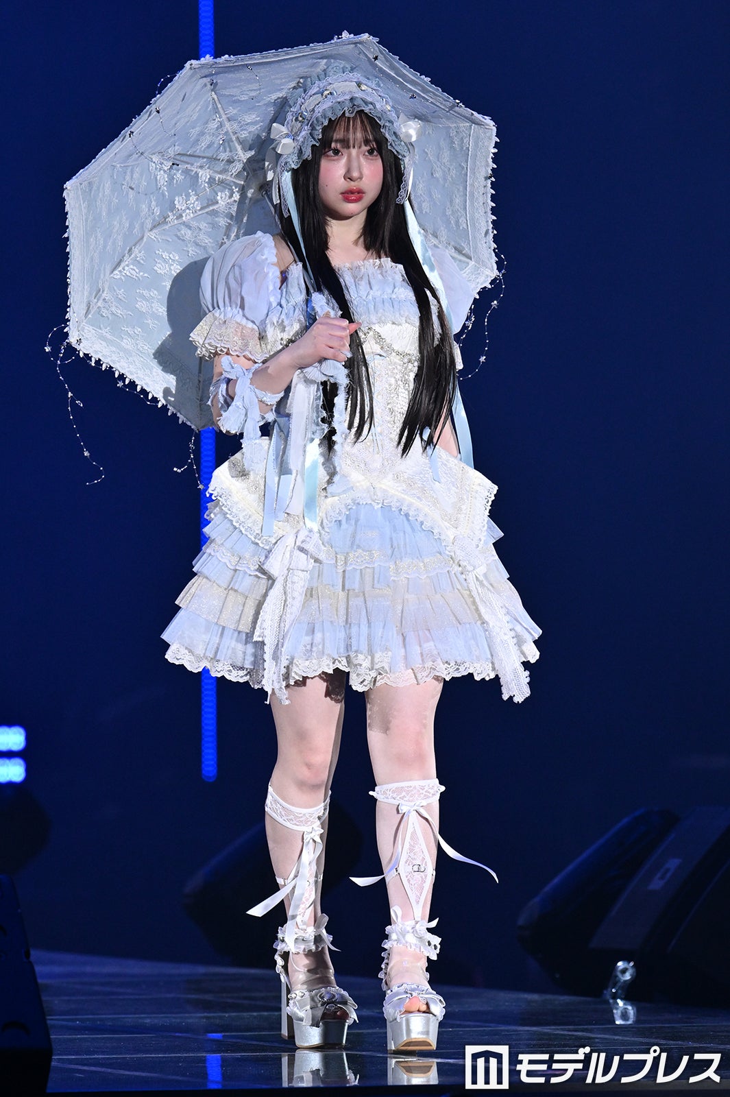 CUTIE STREET桜庭遥花、黒髪ロングに変身「LARME」ステージトップ