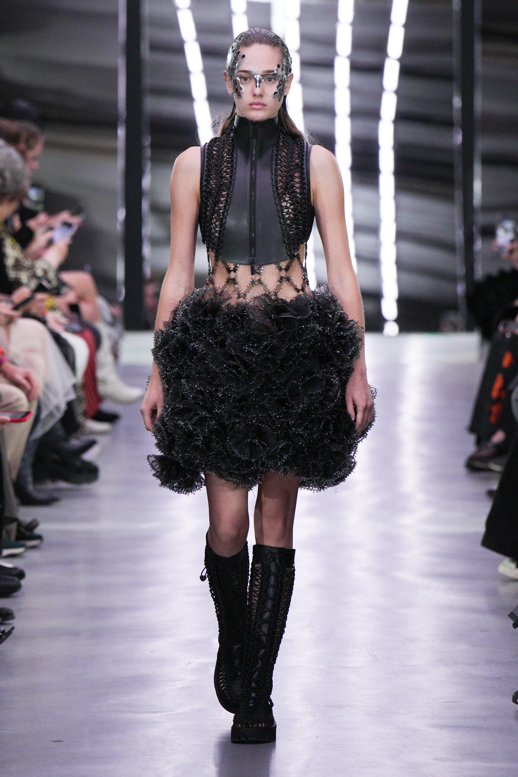 ノワール ケイ ニノミヤ(NOIR KEI NINOMIYA) - 2024年春夏コレクション