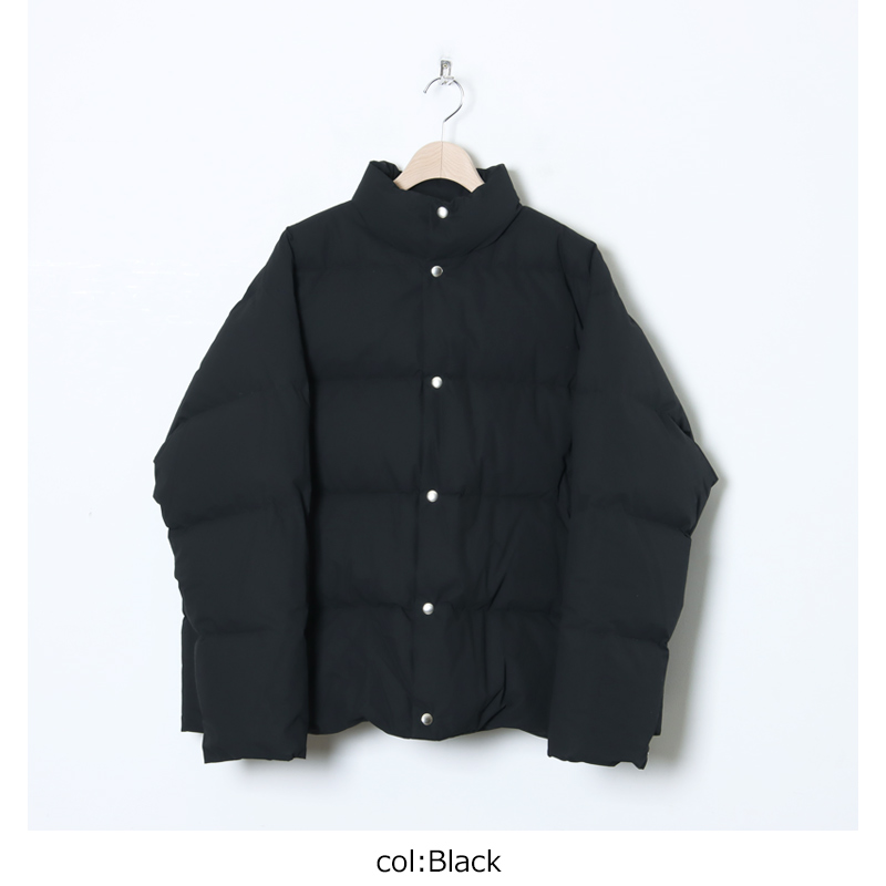 COMOLI (コモリ) コットンナイロン ダウン