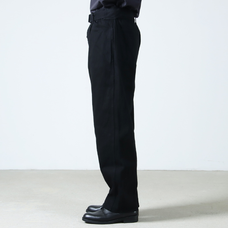 COMOLI (コモリ) デニム ベルテッドパンツ