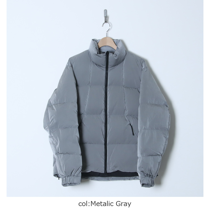 Goldwin (ゴールドウィン) Dope Dyed Ripple Nylon Down Jacket