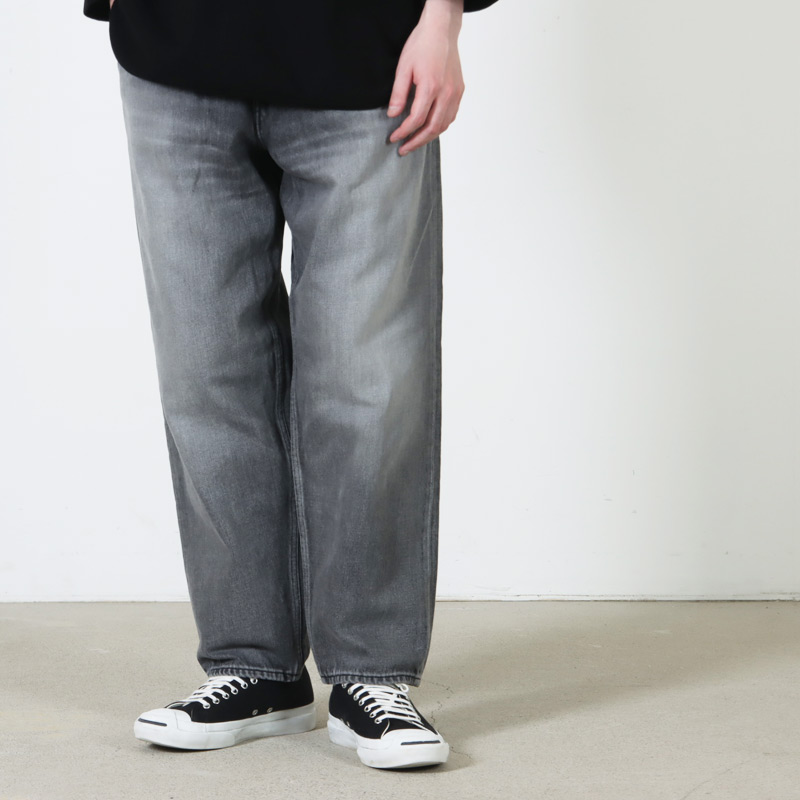 Graphpaper (グラフペーパー) Selvage Denim Two Tuck Tapered Pants