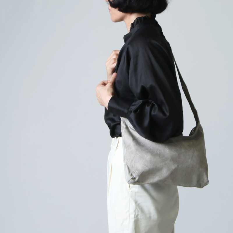 Hender Scheme (エンダースキーマ) pig sacco M / ピッグサッコ M