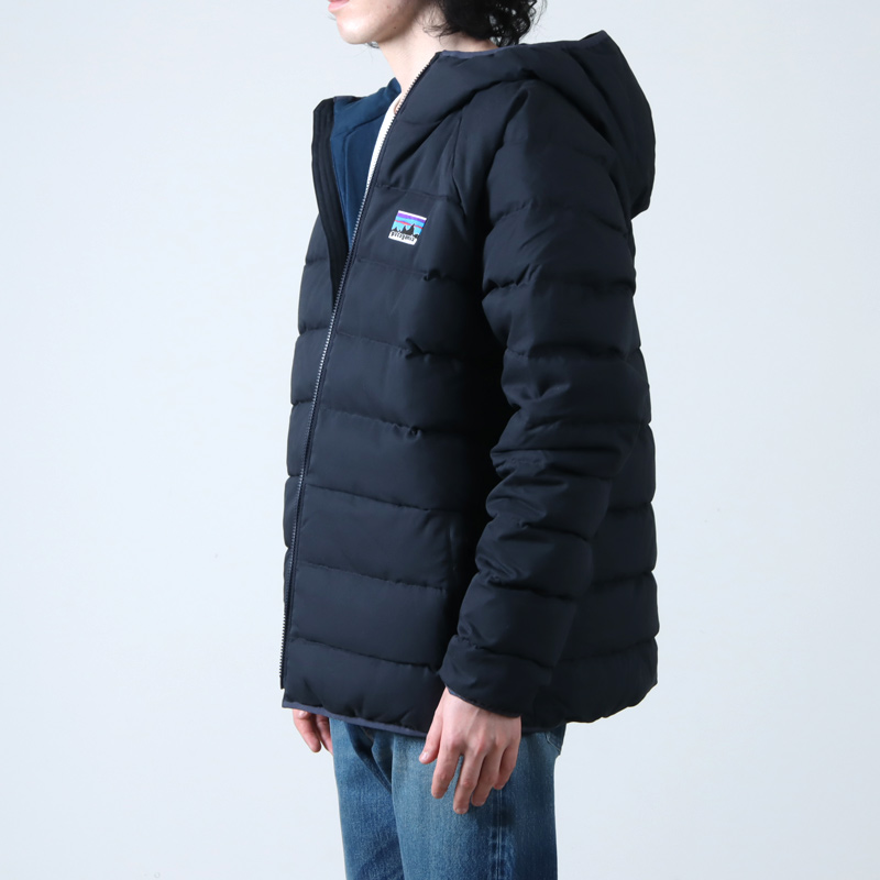 Patagonia フルジップ ダウンジャケット 青 キッズ＆ベビー・アウター