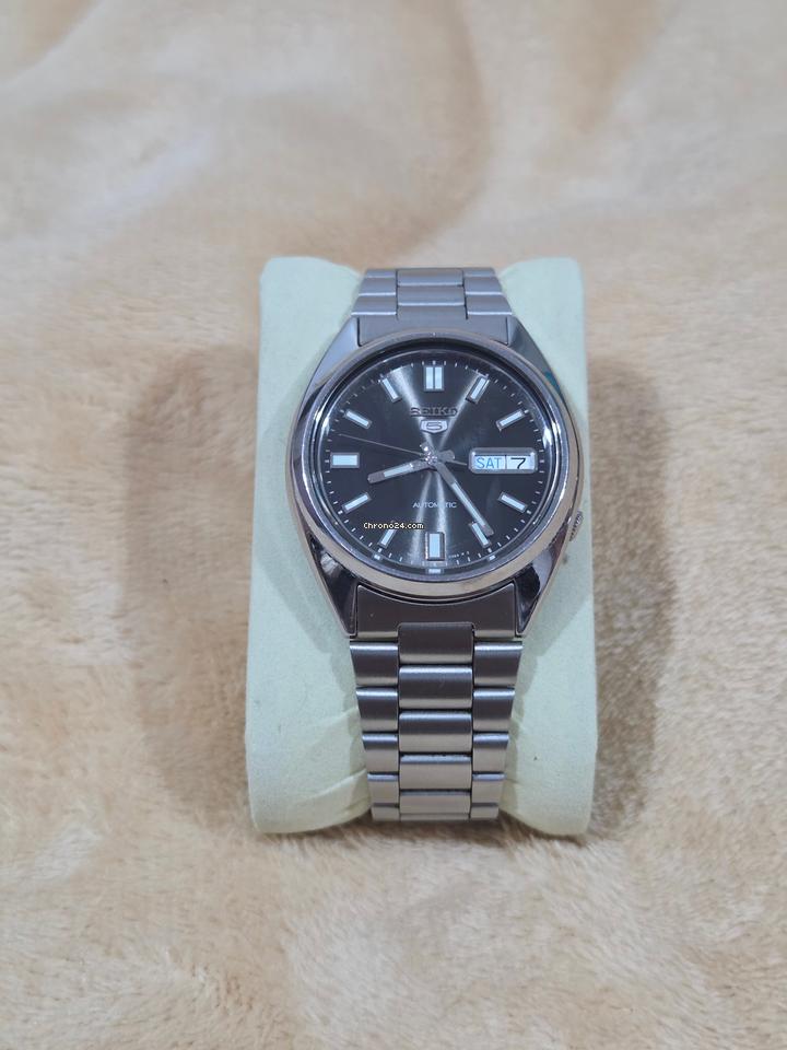 Seiko 5 SNXS79 | Ref. SNXS79 Watches on Chrono24