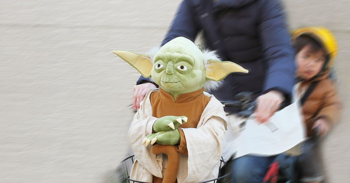 スター・ウォーズ』ヨーダ＆ウィケットの等身大ぬいぐるみが登場！圧倒