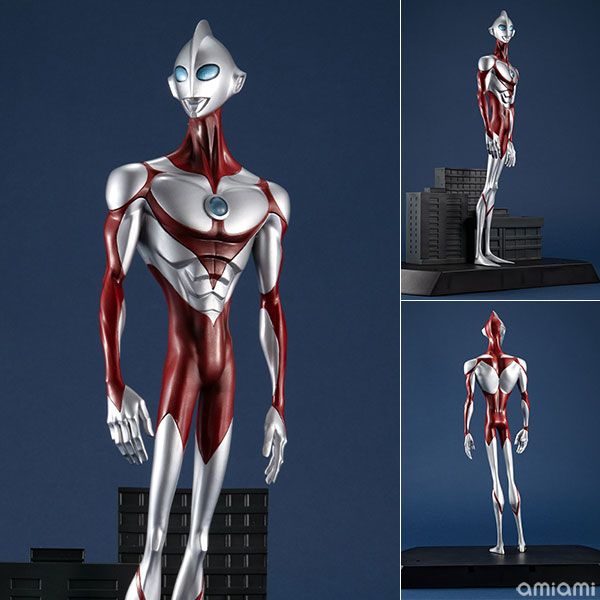 K*y様 ウルトラマン フィギュア 赤と白 約30cm K*y様 ウルトラマン