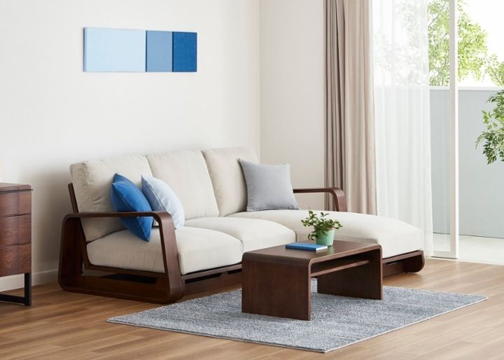 テン・ハイバックソファ カウチ～上質な座り心地と無垢材の曲線