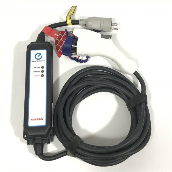 日産 リーフ 充電ケーブル 3NK0E 【公式通販】