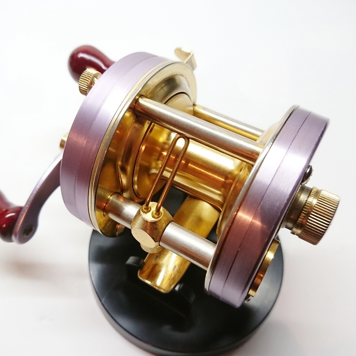 道楽マツモトーイA-20ベイトリール ゴールド/シルバー 収納袋付き