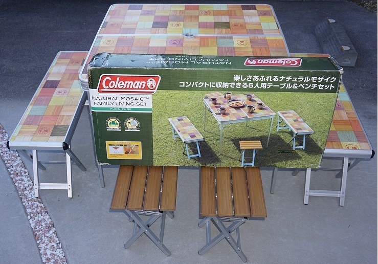 ☆コールマン 6人掛け 折り畳みナチュラルモザイクテーブル&チェアー