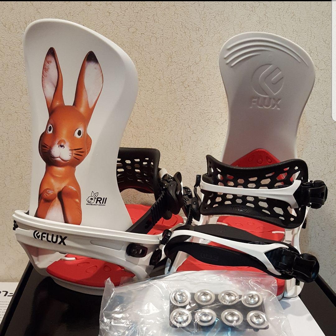 希少 FLUX フラックス ビンディングマッドバニー F9D5MM 予備ベルト付