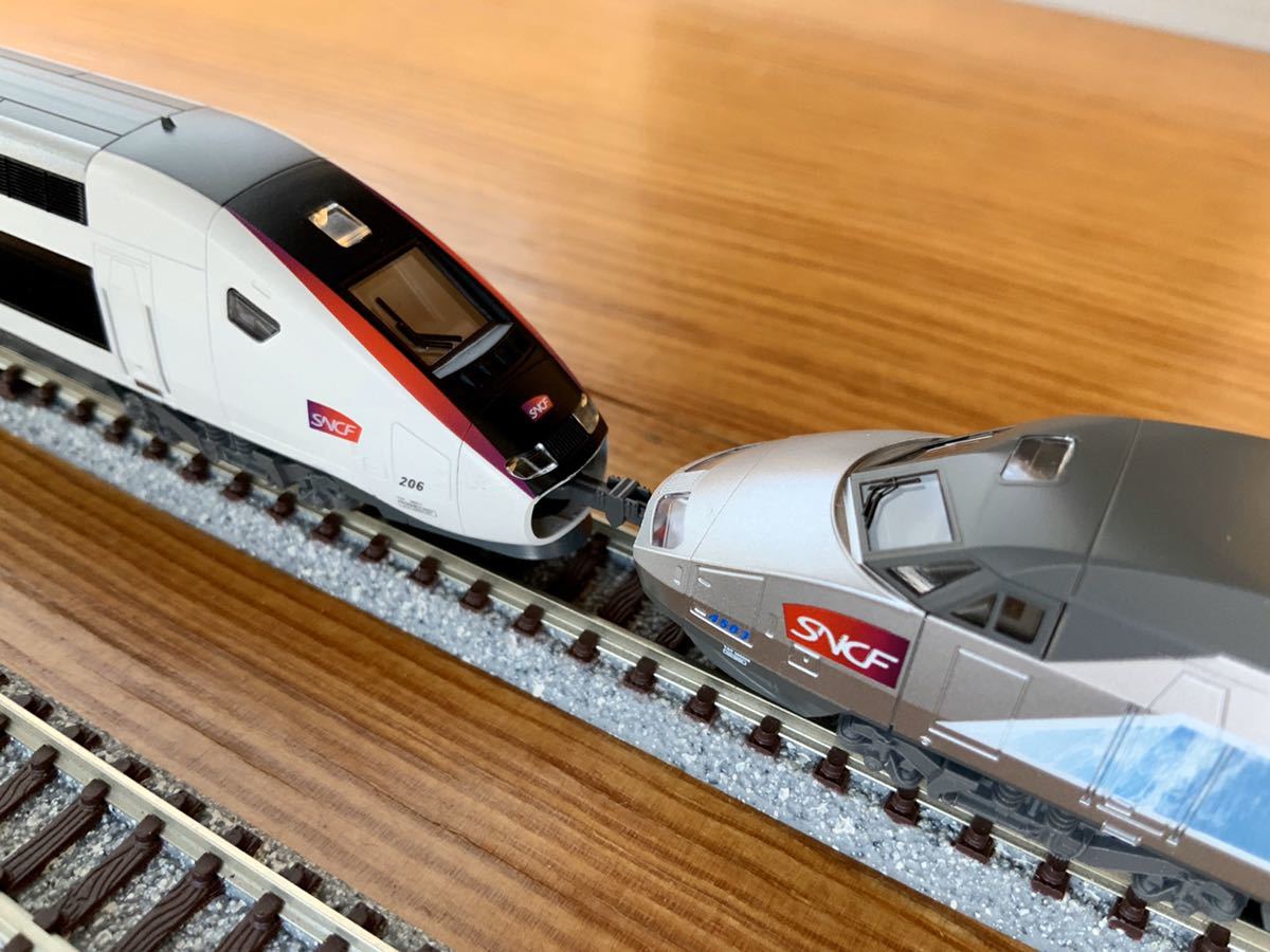 KATO 10-1324 TGV デュープレックス 新塗装 10両セット Amazon | KATO