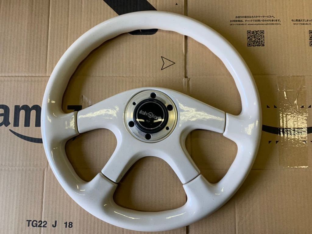 希少【italvlanti】イタルボランテ ステアリング ウッド 白 ホワイト