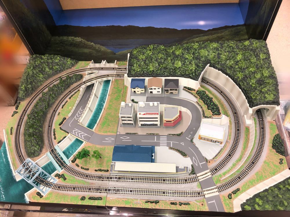 Z) PRO-Z 完成ジオラマコース 基本セット | 東京マルイ | マルイ