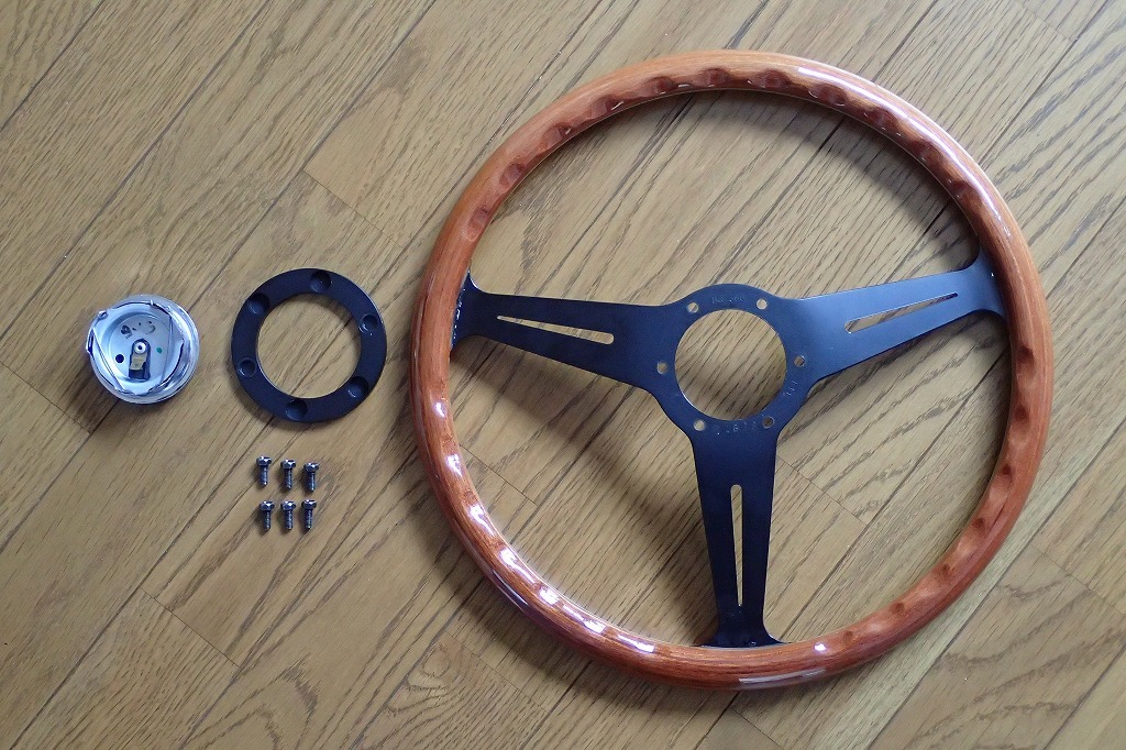 ナルディ ナルディ クラシック レザー ステアリング FET刻印