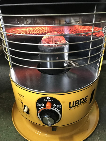 シャープ.HSR-23E石油ストーブ、昭和レトロ。 - 昭和レトロ SHARP HSR