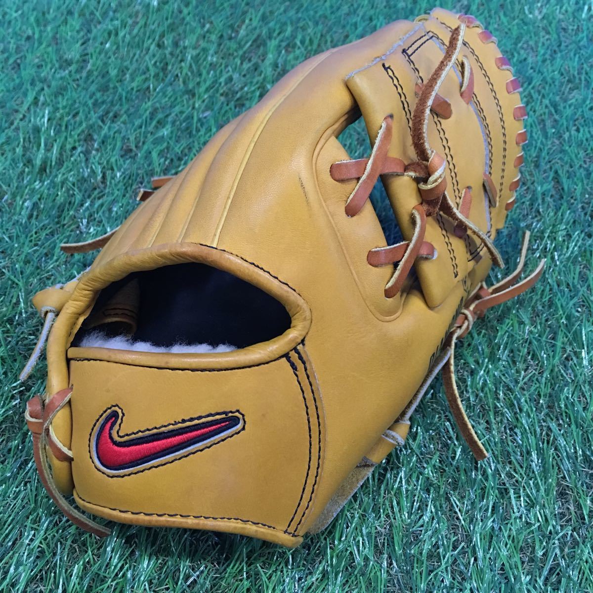 ナイキ 内野用グローブ ダイヤモンドプロJ DPRO 1125J ナイキ 軟式