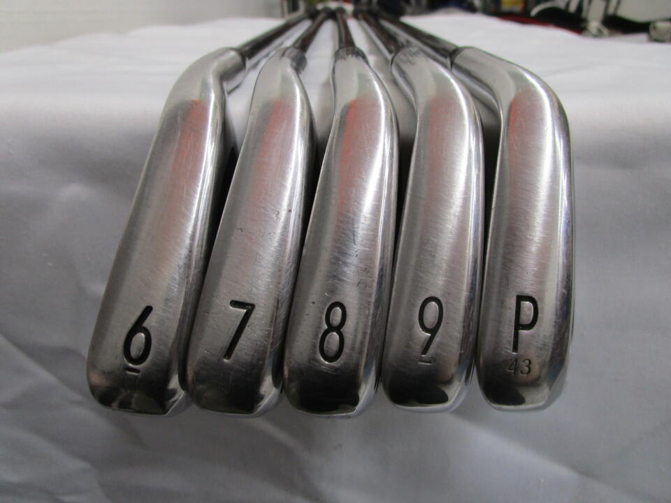 T300｜タイトリスト｜アイアンセット｜Titleist KUROKAGE 60｜中古