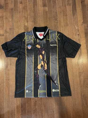 Supreme x aeon flux - Gem