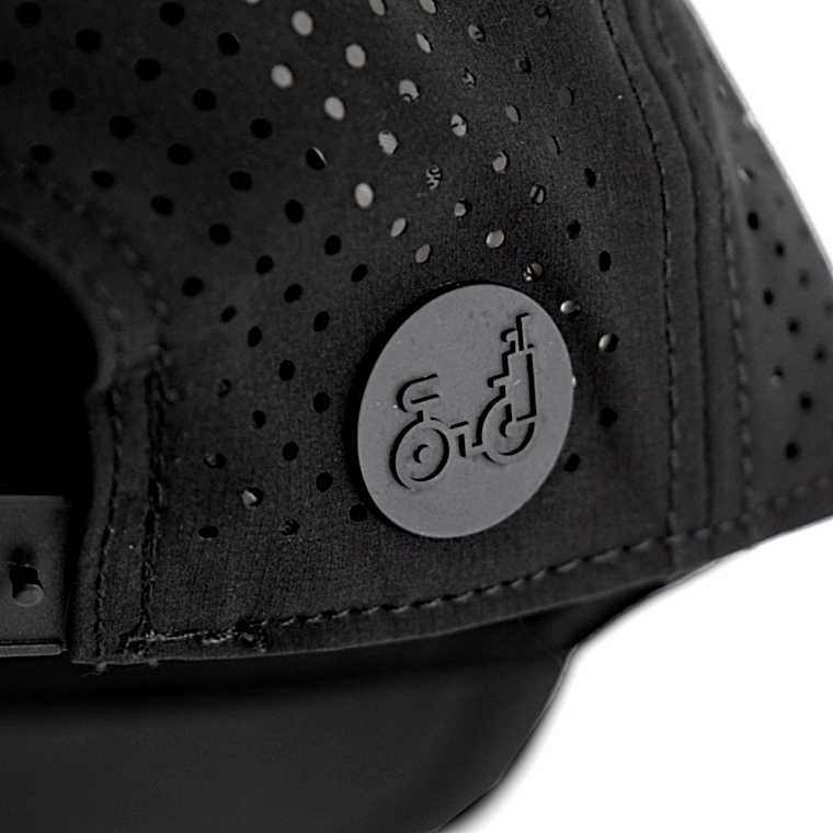 KINASHI CYCLE GOLF パンチングメッシュキャップ（THE GOLF）BLACK x