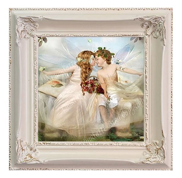 妖精☆開運絵画　フェアリー　フォトグラフ額装　波動絵　木製2L判フレーム付き ウェアドリームズゴー（夢が叶う) ヴィンテージフレームS <br>天使