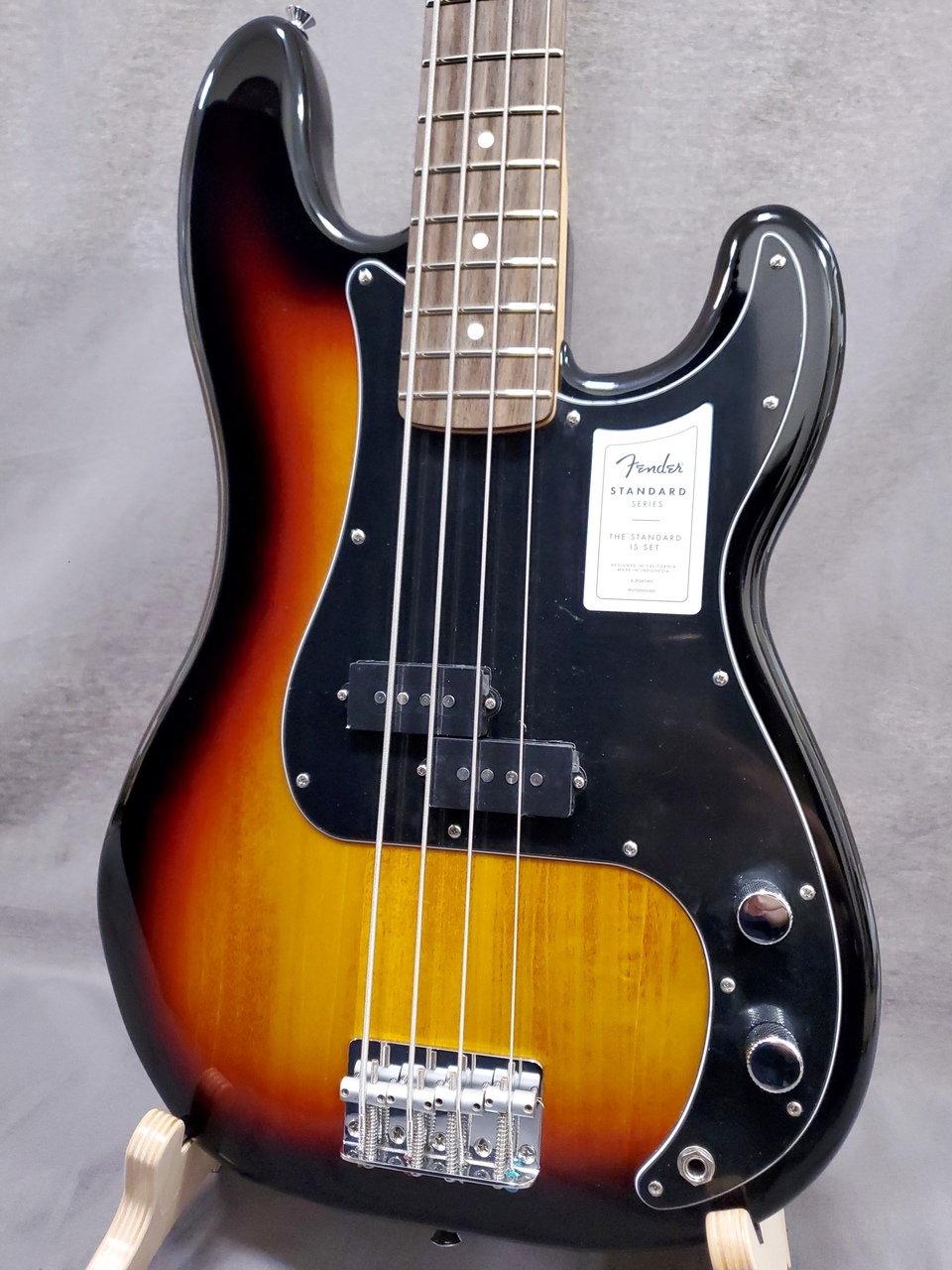 Fender Standard Precision Bass 3-Color Sunburst（新品）【楽器検索