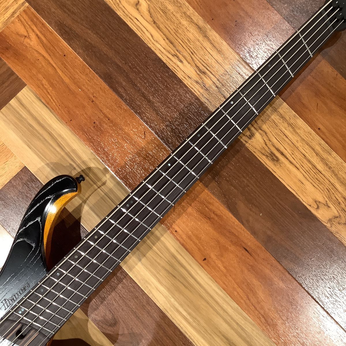 Ibanez EHB1135MS SKL ヘッドレス ファンドフレット エレキベース 島村
