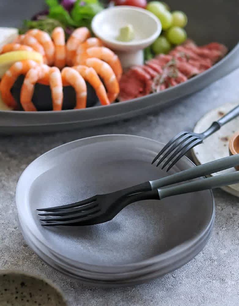 ARAS(エイラス)のお皿・食器の口コミや評判は？安っぽい？レビューを元