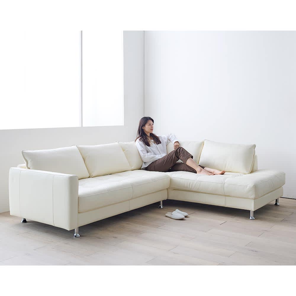 LX 総革張り（セミアニリン厚革）コーナーソファセット 座って左