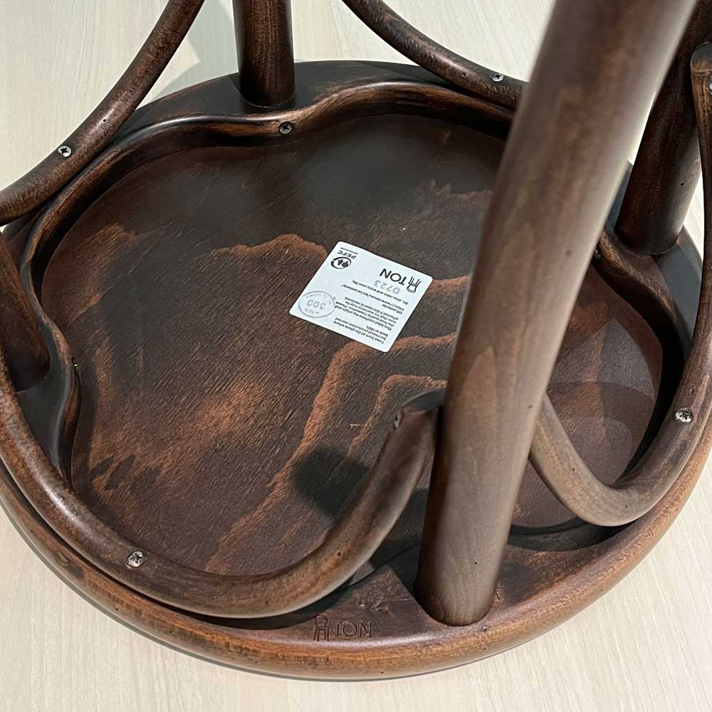 アンティーク風のNO.60スツール［チェコ TON社］ 通販 - ディノス