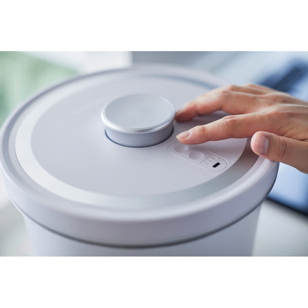 食材のおいしさをキープする全自動真空保存容器 通販 - ディノス